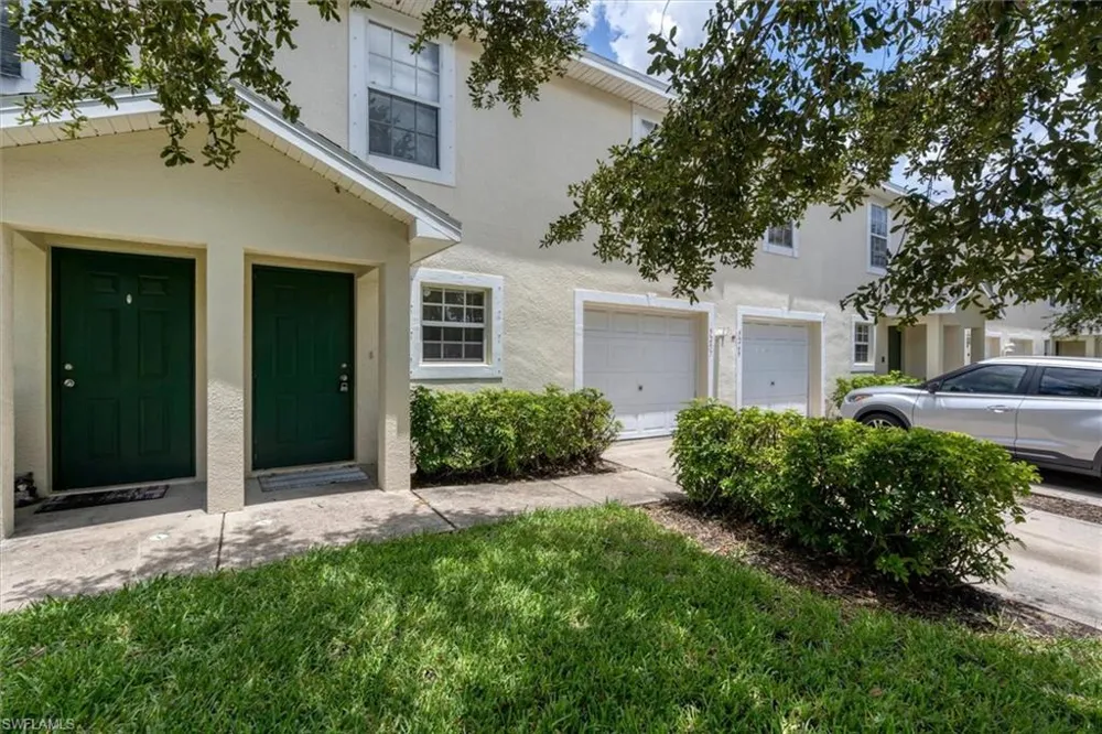 5257 Leeds Road Fort Myers, FL 33907