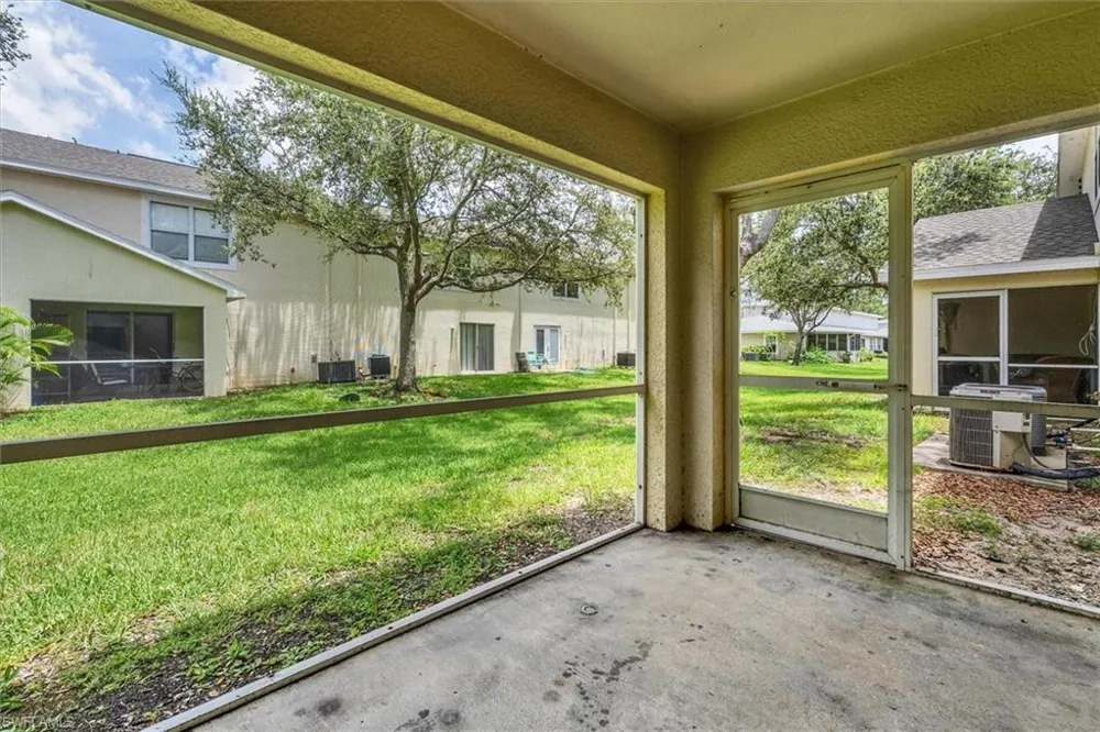 5257 Leeds Road Fort Myers, FL 33907