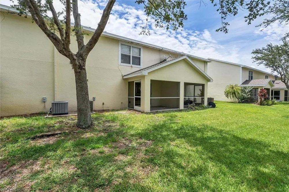 5257 Leeds Road Fort Myers, FL 33907