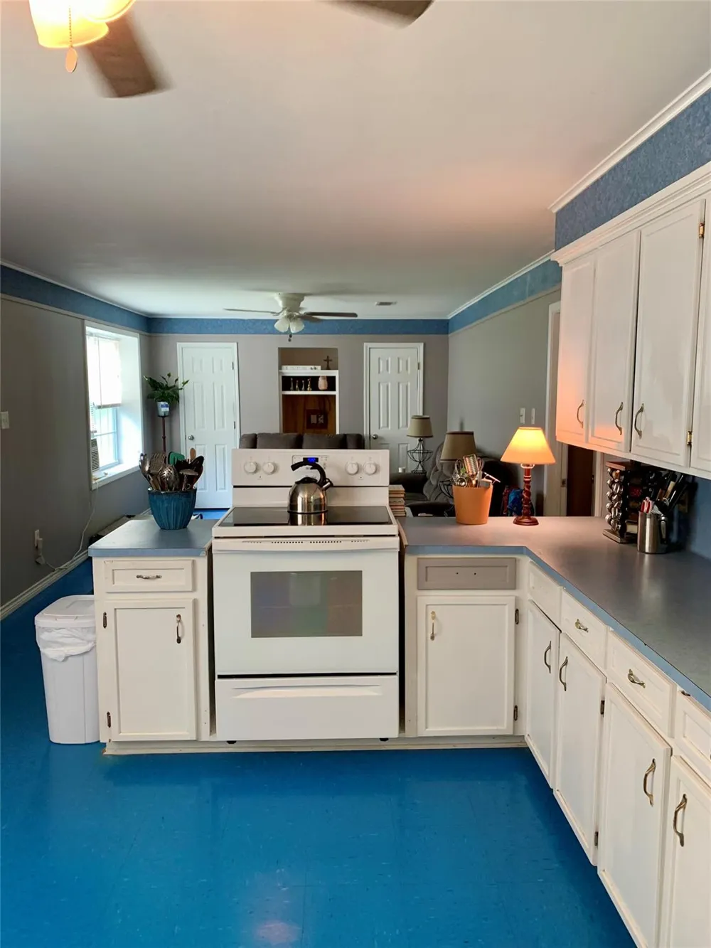 6572 Sandy Hill Road Brenham, TX 77833