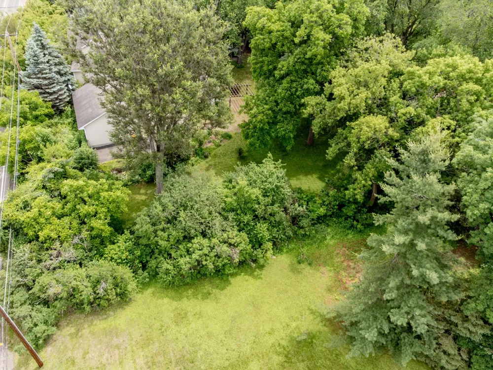 1603 Dodd Road Mendota Heights, MN 55118