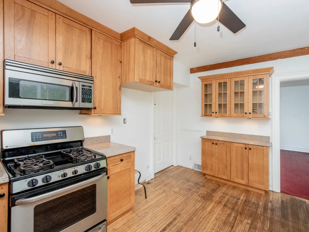1603 Dodd Road Mendota Heights, MN 55118