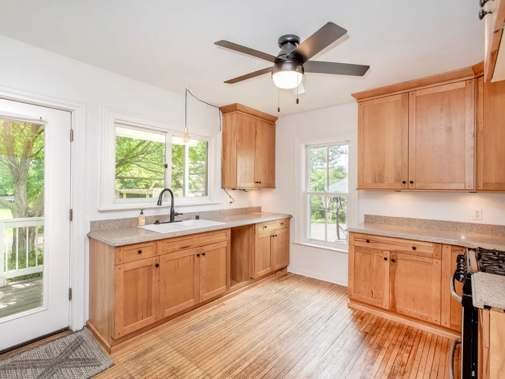 1603 Dodd Road Mendota Heights, MN 55118