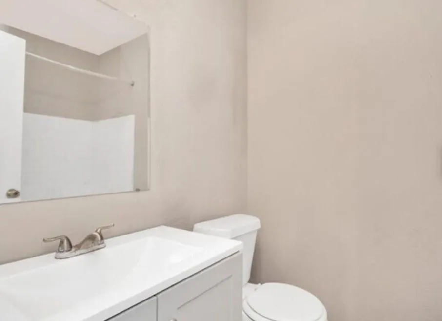 4803 Beechaven Street Houston, TX 77053