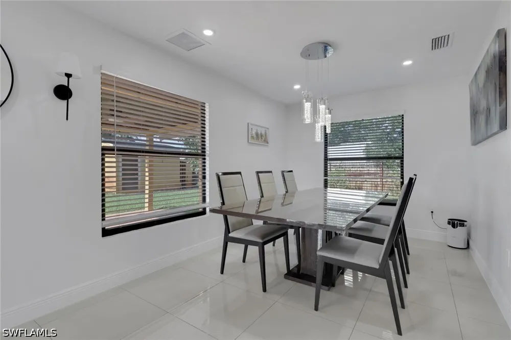 28th Avenue SW Naples, FL 34116