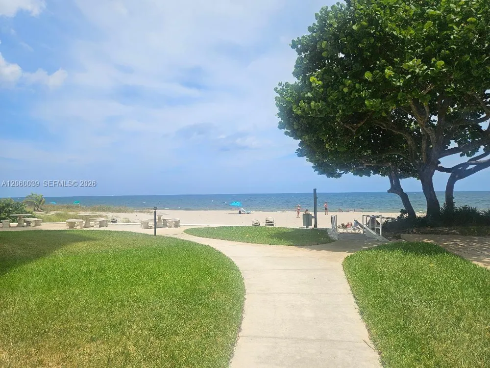 1500 S Ocean Blvd #201 Lauderdale By The Sea, FL 33062