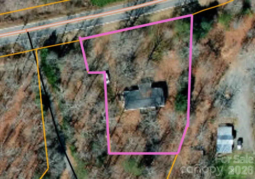 1120 Sandy Plains Road Tryon, NC 28782