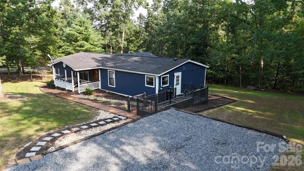 1120 Sandy Plains Road Tryon, NC 28782