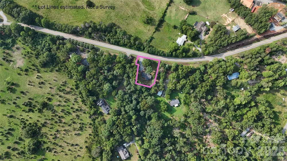 1120 Sandy Plains Road Tryon, NC 28782