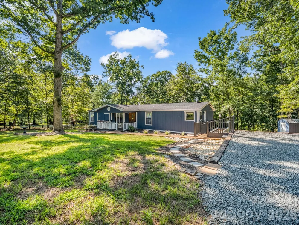1120 Sandy Plains Road Tryon, NC 28782