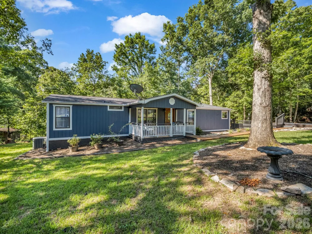 1120 Sandy Plains Road Tryon, NC 28782