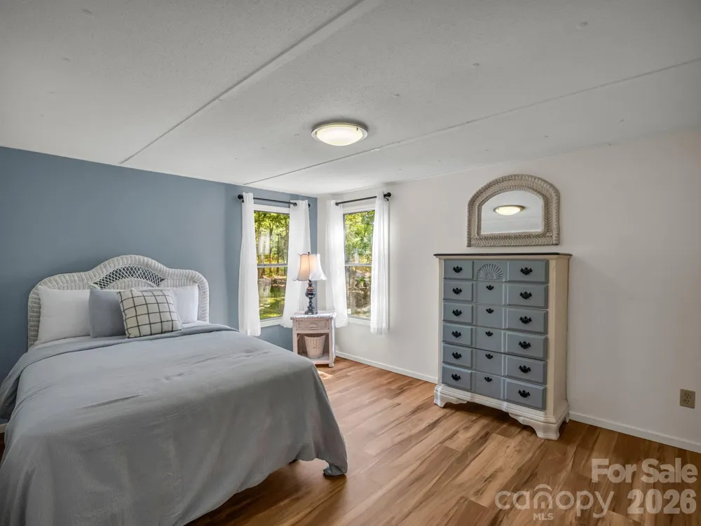 1120 Sandy Plains Road Tryon, NC 28782