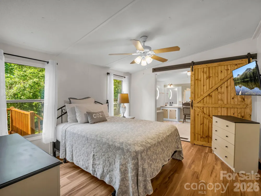 1120 Sandy Plains Road Tryon, NC 28782