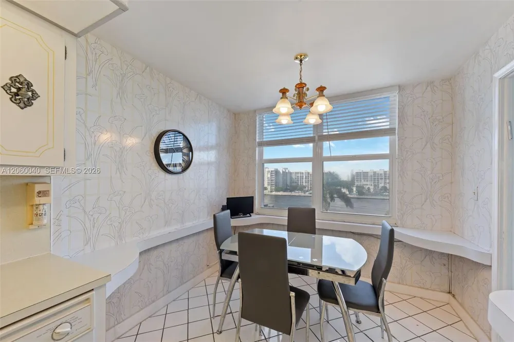 2751 S Ocean Dr #501N Hollywood, FL 33019