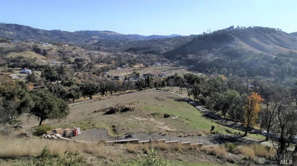5420 Wikiup Bridge Way Santa Rosa, CA 95404
