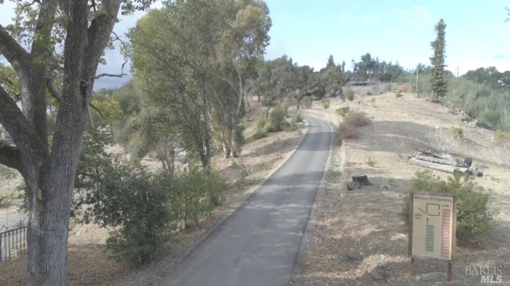 5420 Wikiup Bridge Way Santa Rosa, CA 95404