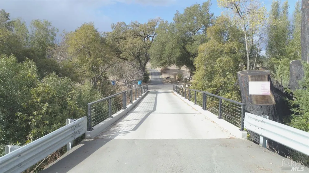 5420 Wikiup Bridge Way Santa Rosa, CA 95404