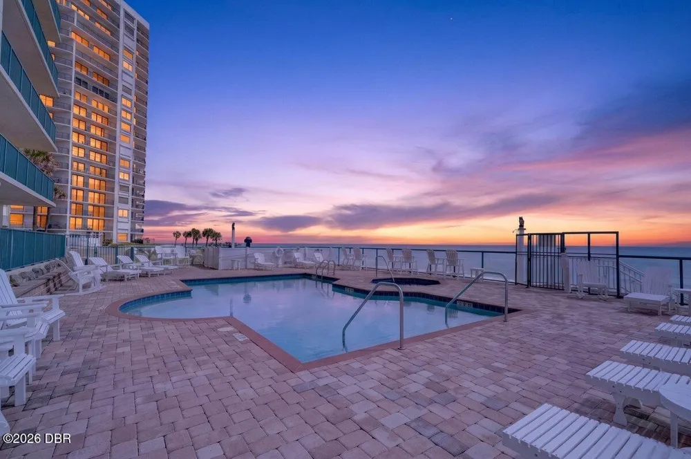 3797 S Atlantic Avenue #202 Daytona Beach Shores, FL 32118