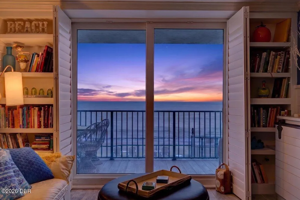 3797 S Atlantic Avenue #202 Daytona Beach Shores, FL 32118