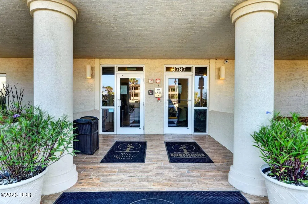 3797 S Atlantic Avenue #202 Daytona Beach Shores, FL 32118