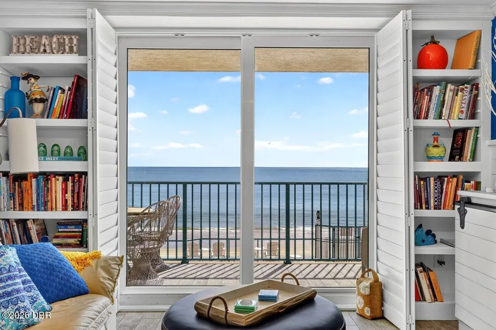 3797 S Atlantic Avenue #202 Daytona Beach Shores, FL 32118