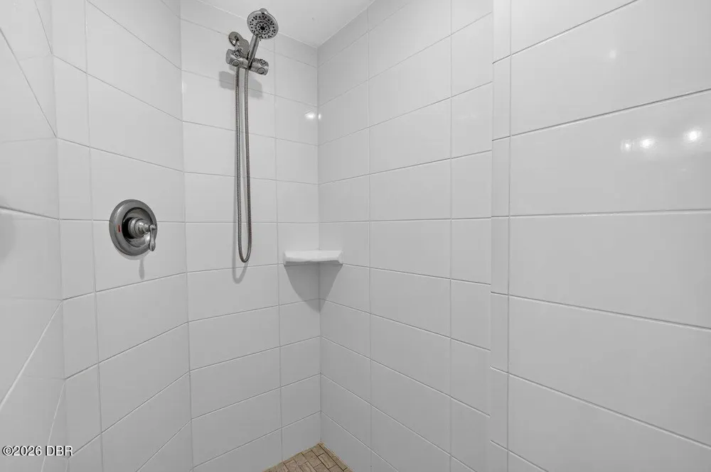 3797 S Atlantic Avenue #202 Daytona Beach Shores, FL 32118