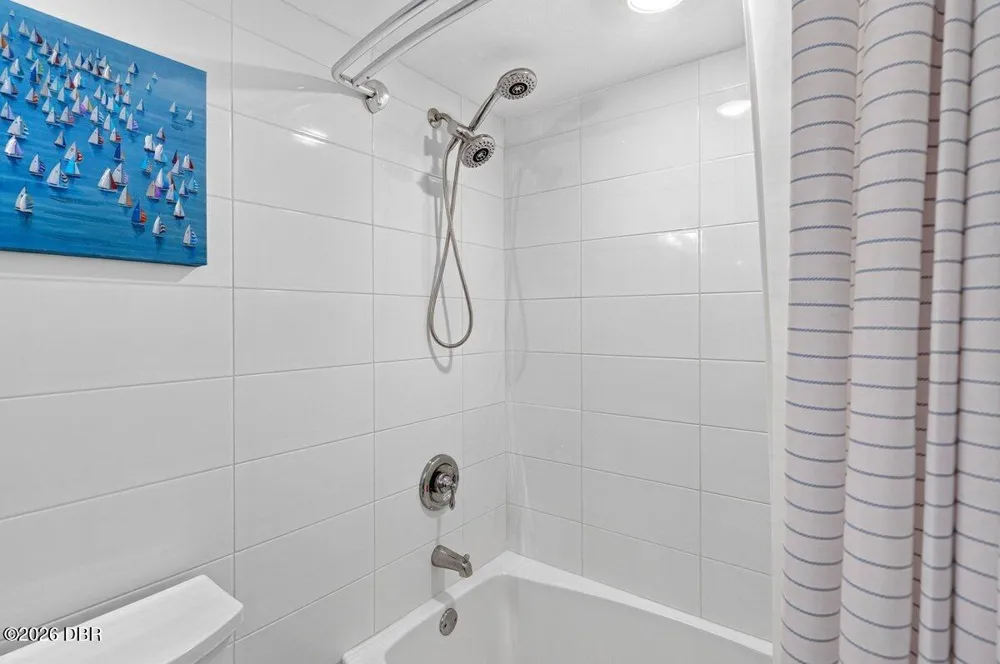 3797 S Atlantic Avenue #202 Daytona Beach Shores, FL 32118