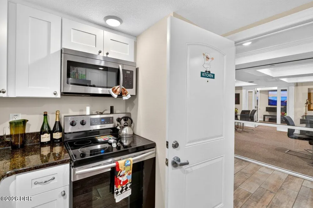 3797 S Atlantic Avenue #202 Daytona Beach Shores, FL 32118