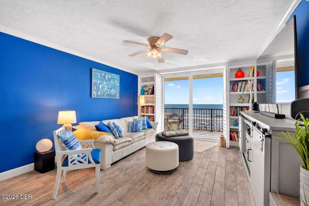 3797 S Atlantic Avenue #202 Daytona Beach Shores, FL 32118
