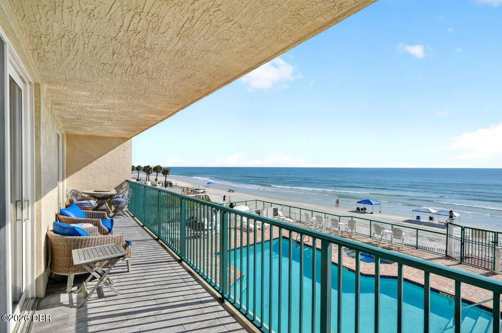3797 S Atlantic Avenue #202 Daytona Beach Shores, FL 32118