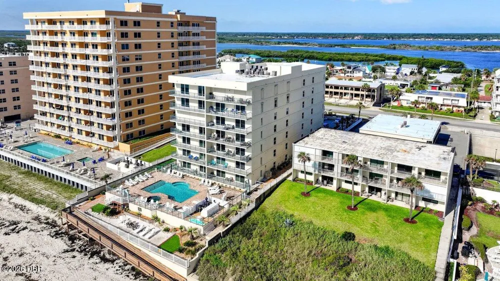 3797 S Atlantic Avenue #202 Daytona Beach Shores, FL 32118