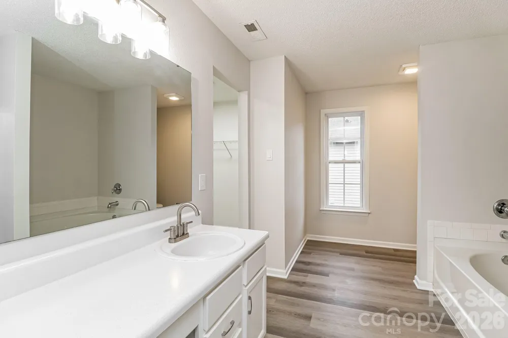 1436 Tygress Drive Kannapolis, NC 28081