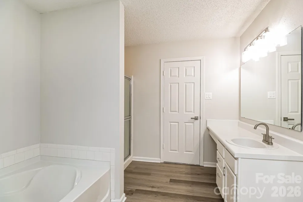 1436 Tygress Drive Kannapolis, NC 28081
