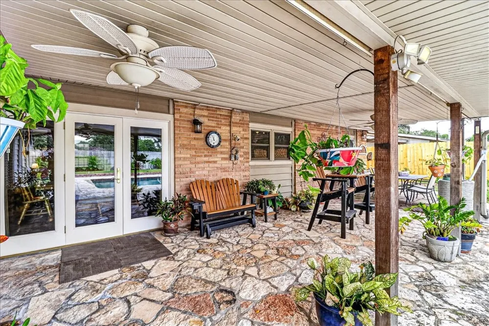 946 Carmel Parkway Corpus Christi, TX 78411