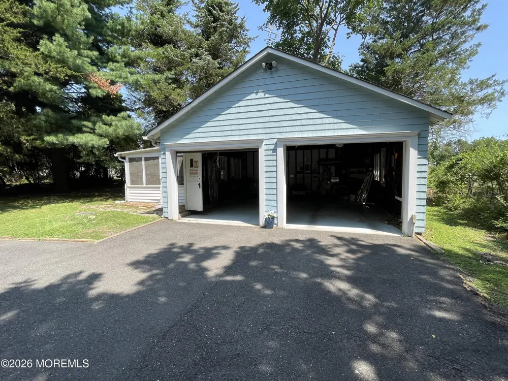 577579 Cedar Avenue West Long Branch, NJ 07764