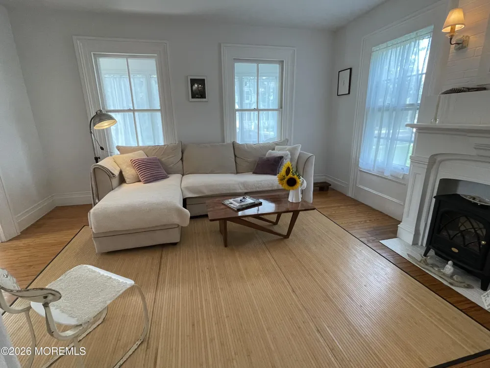 577579 Cedar Avenue West Long Branch, NJ 07764
