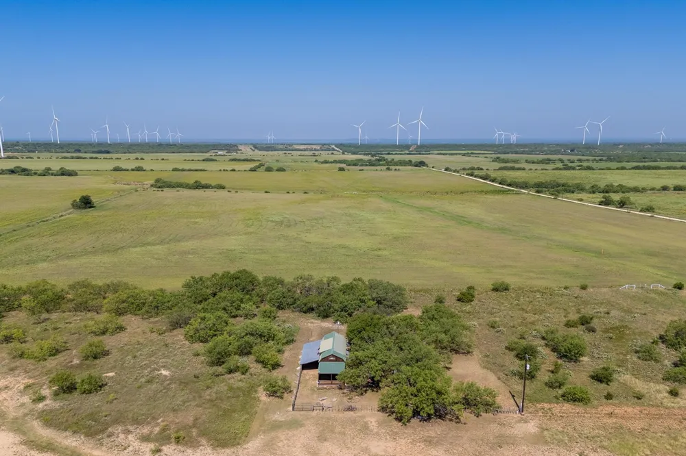 15055 County Road 306 Moran, TX 76464