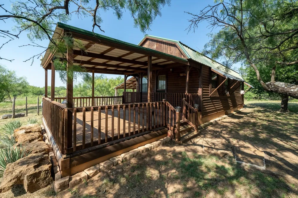 15055 County Road 306 Moran, TX 76464