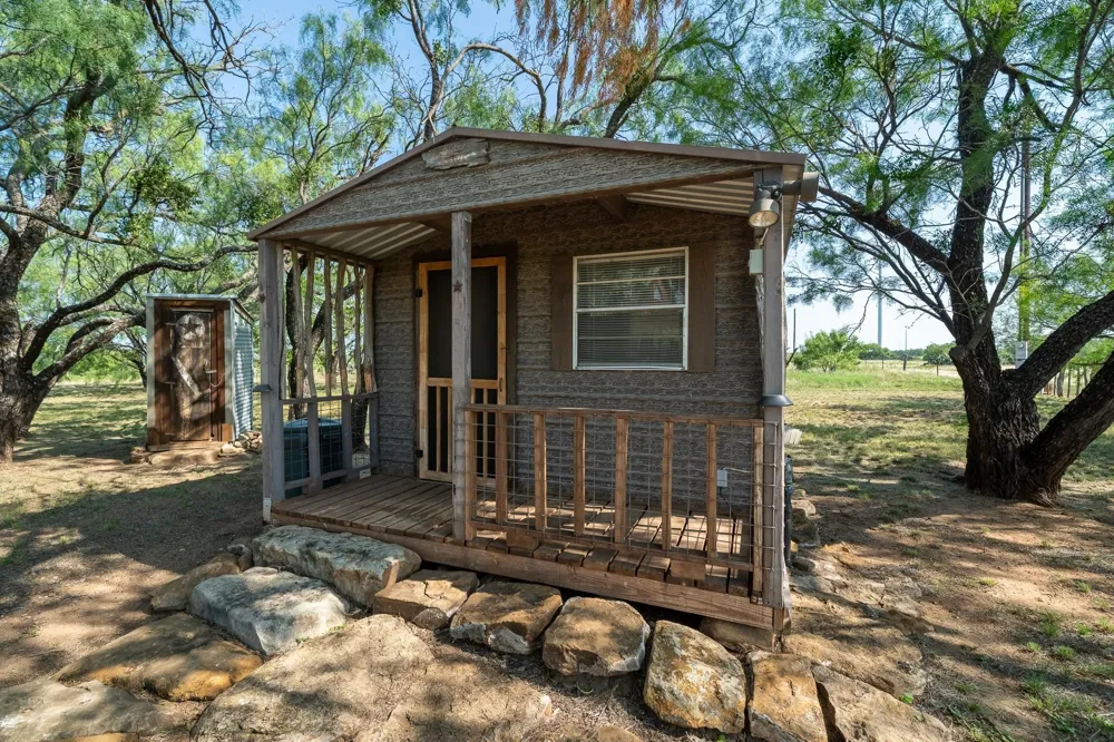 15055 County Road 306 Moran, TX 76464