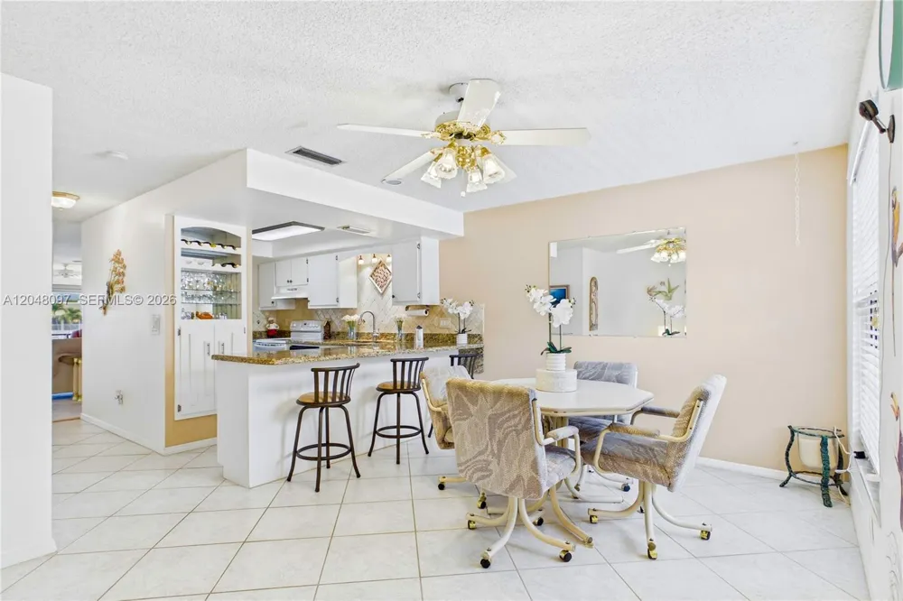 4218 SE 20th Pl #D5 Other City - In The State Of Florida, FL 33904