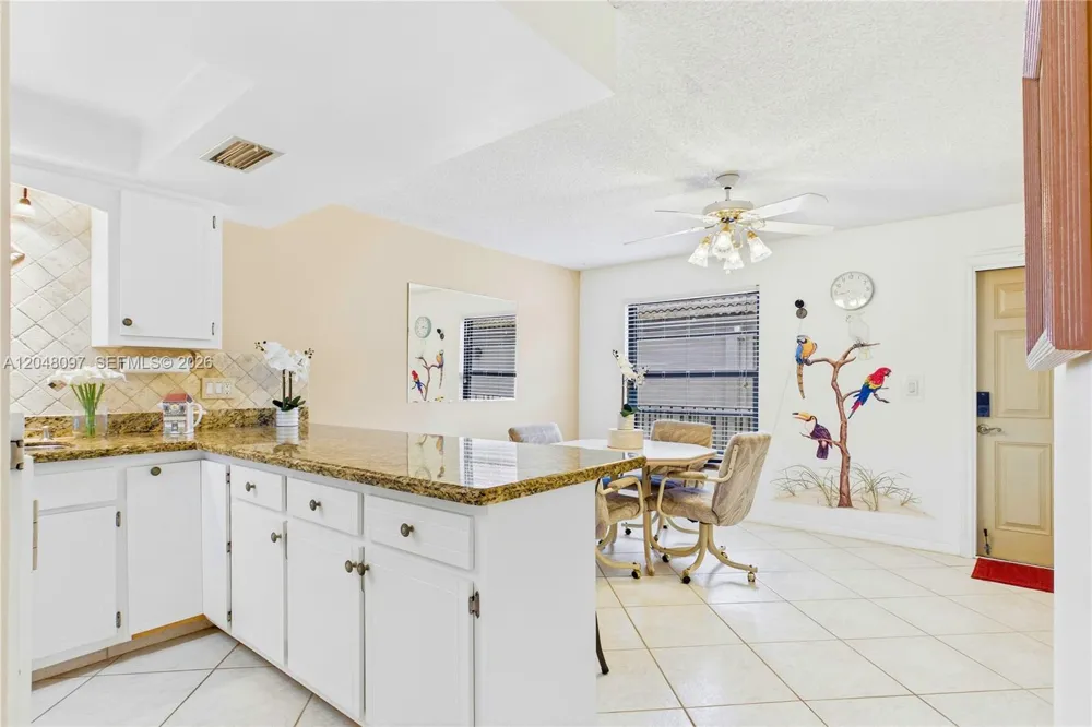 4218 SE 20th Pl #D5 Other City - In The State Of Florida, FL 33904