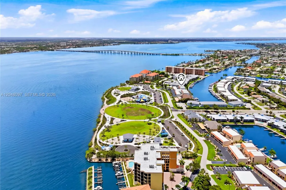 4218 SE 20th Pl #D5 Other City - In The State Of Florida, FL 33904