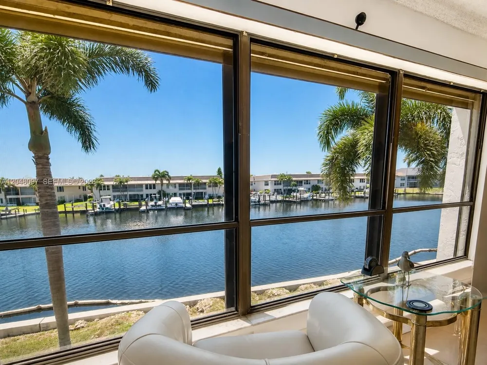 4218 SE 20th Pl #D5 Other City - In The State Of Florida, FL 33904