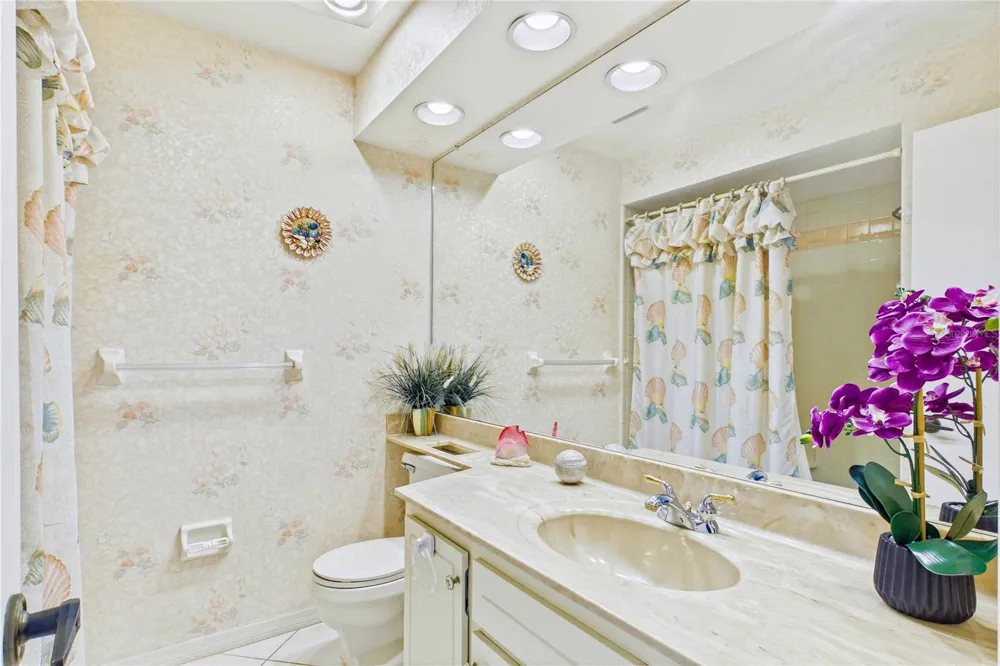 4218 SE 20TH PLACE #D5 Cape Coral, FL 33904
