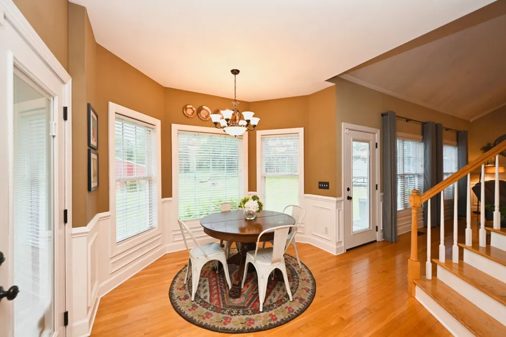 107 Greenfield Ln Castalian Springs, TN 37031