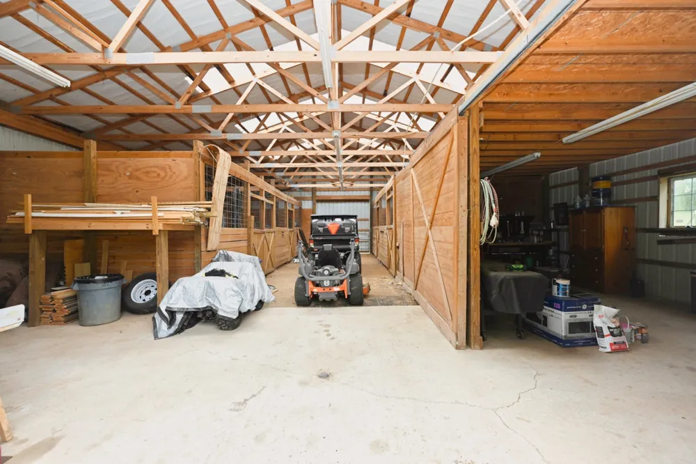 107 Greenfield Ln Castalian Springs, TN 37031