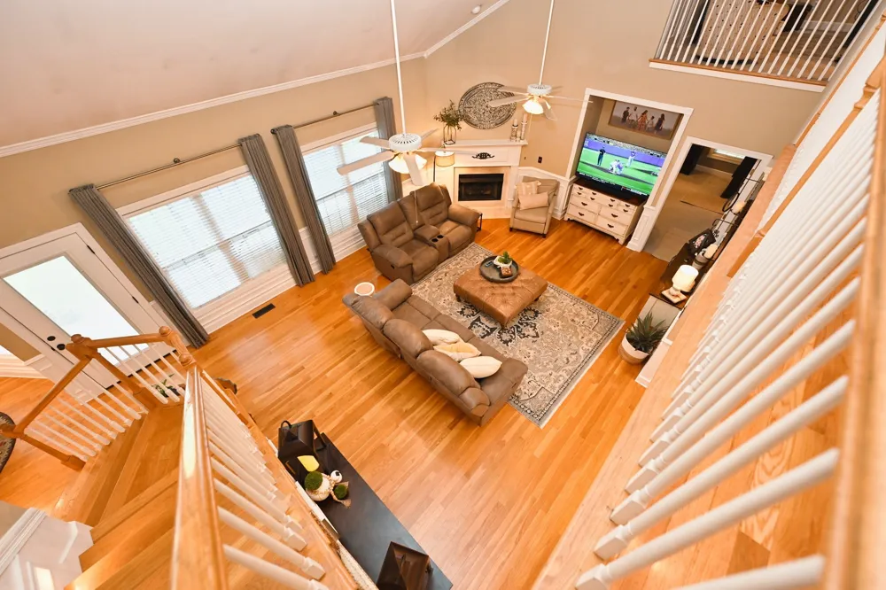 107 Greenfield Ln Castalian Springs, TN 37031