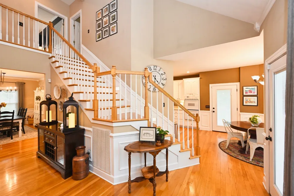 107 Greenfield Ln Castalian Springs, TN 37031