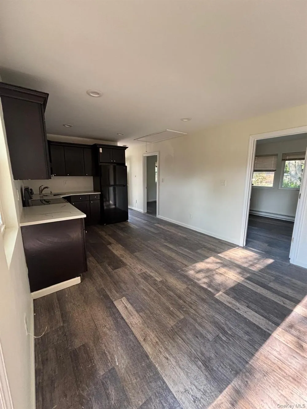 652 Bayview Avenue Bellport, NY 11713