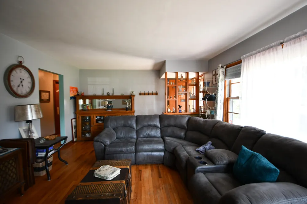 233 Hunter Drive Benton Harbor, MI 49022